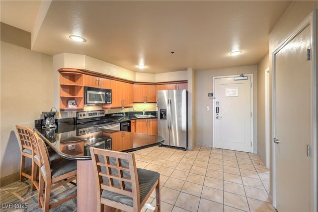 211 East Flamingo Road 1505, Las Vegas, NV 89169