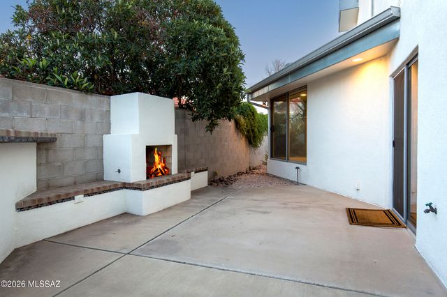 2239 E 1st St Unit 1, Tucson, AZ 85719