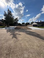 12311 Blue River Drive, Houston, TX 77050