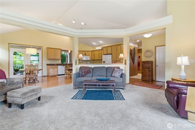 2653 NE Kevos Pond, Poulsbo, WA 98370