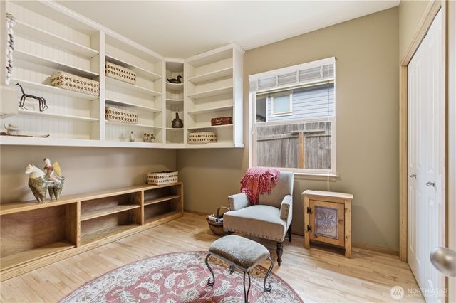 2653 NE Kevos Pond, Poulsbo, WA 98370