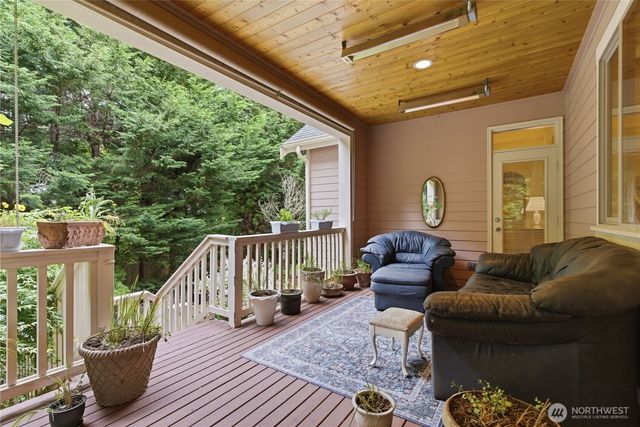 2653 NE Kevos Pond, Poulsbo, WA 98370