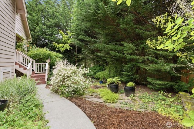 2653 NE Kevos Pond, Poulsbo, WA 98370