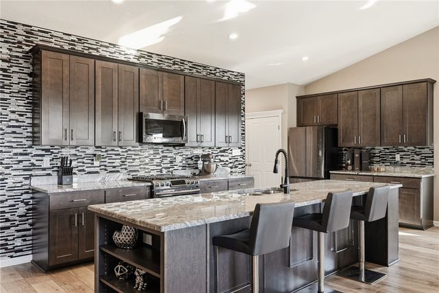 200 Olivia, Plum Boro, PA 15068