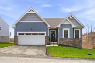 200 Olivia, Plum Boro, PA 15068