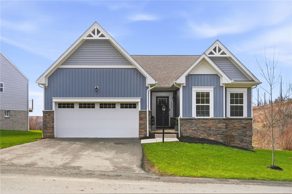 200 Olivia, Plum Boro, PA 15068