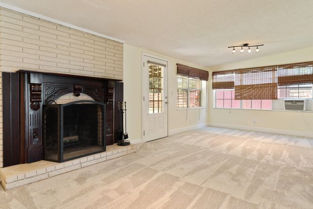 361 NE Gardner Drive, Fort Walton Beach, FL 32548