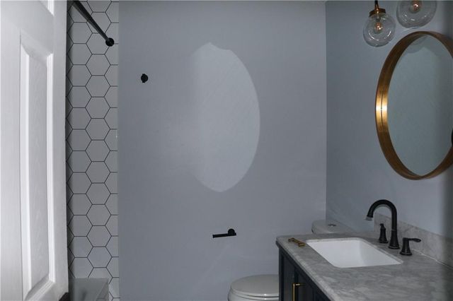 1251 Green Oak Circle, Lawrenceville, GA 30043