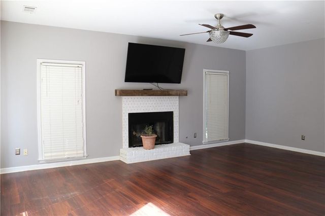 1251 Green Oak Circle, Lawrenceville, GA 30043