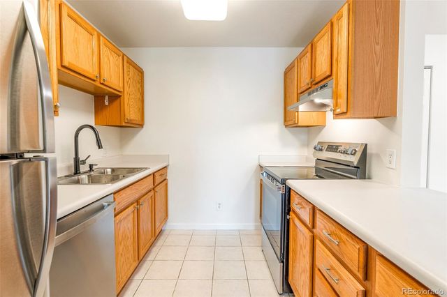 13085 W Cedar Drive 315, Lakewood, CO 80228
