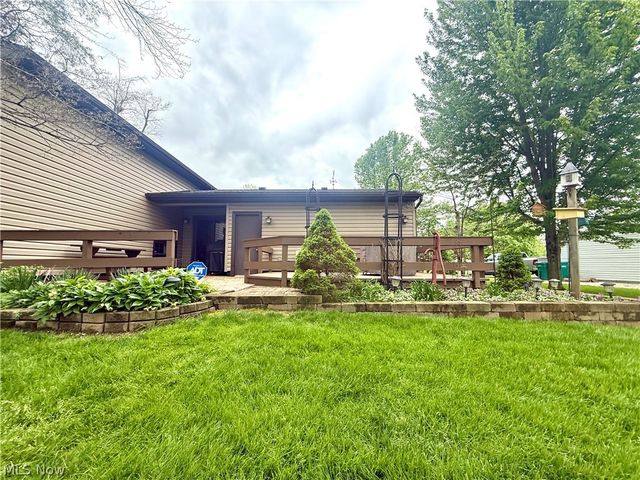 3225 Caprice Drive SW, Warren, OH 44481