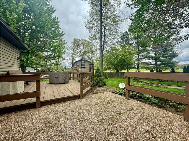 3225 Caprice Drive SW, Warren, OH 44481