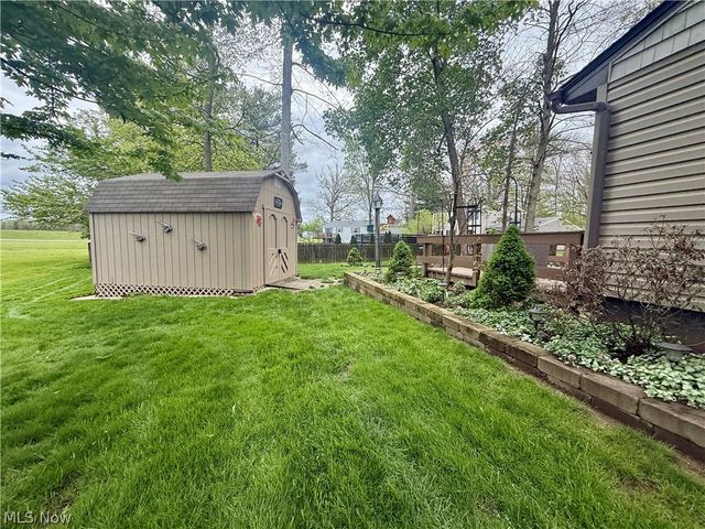 3225 Caprice Drive SW, Warren, OH 44481