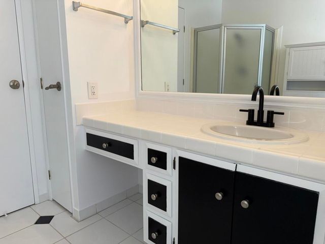 464 Cerritos Way, Cathedral City, CA 92234