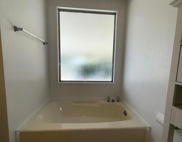 464 Cerritos Way, Cathedral City, CA 92234