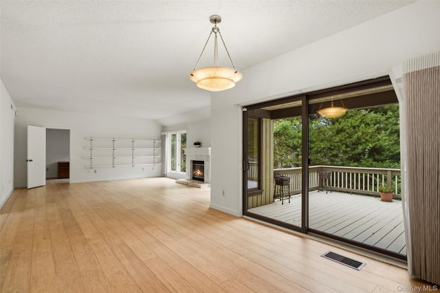 606 Heritage Hills Drive C, Somers, NY 10589