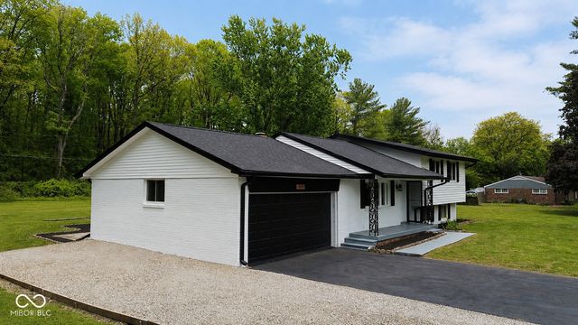 10307 S Orchard Park Drive S, Carmel, IN 46280