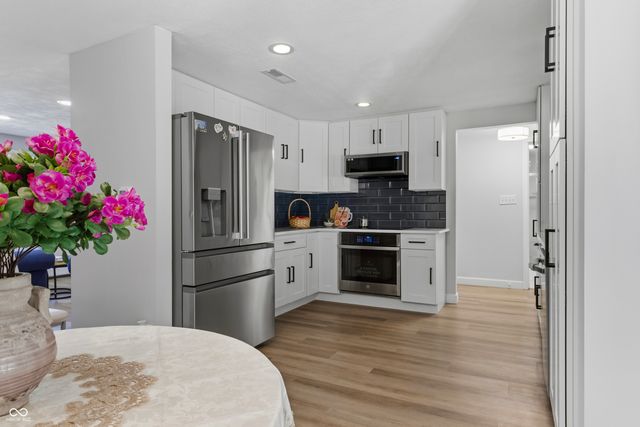 10307 S Orchard Park Drive S, Carmel, IN 46280
