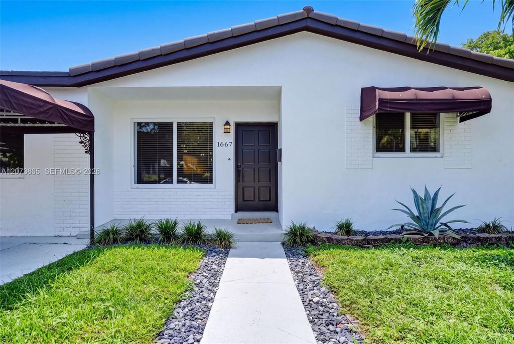 1667 SW 10th Street, Miami, FL 33135