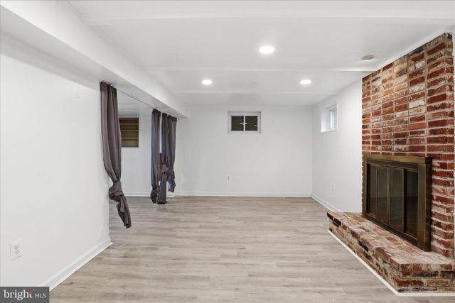 4901 RED FOX DR, Annandale, VA 22003