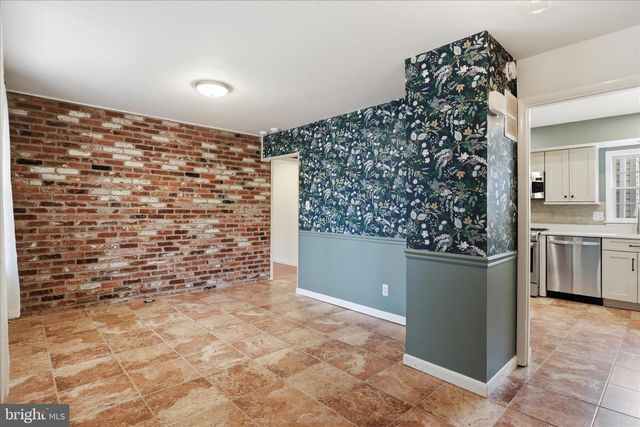 4901 RED FOX DR, Annandale, VA 22003