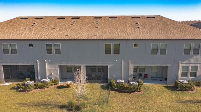 31974 BLUE PASSING LOOP, Wesley Chapel, FL 33545