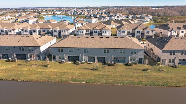 31974 BLUE PASSING LOOP, Wesley Chapel, FL 33545