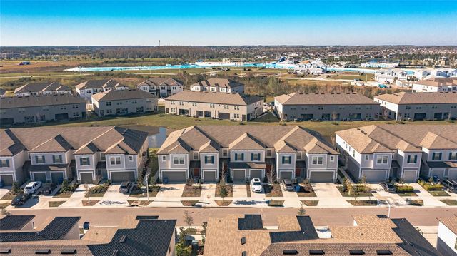 31974 BLUE PASSING LOOP, Wesley Chapel, FL 33545