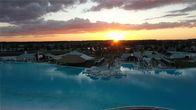 31974 BLUE PASSING LOOP, Wesley Chapel, FL 33545