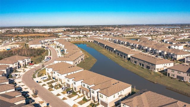 31974 BLUE PASSING LOOP, Wesley Chapel, FL 33545