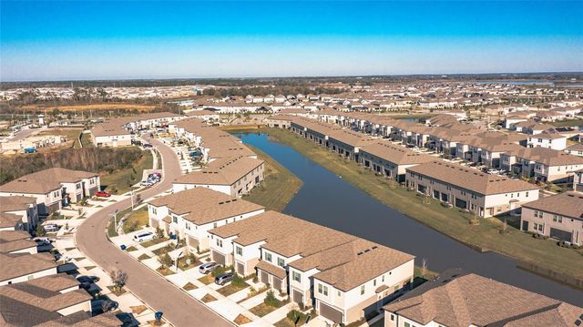 31974 BLUE PASSING LOOP, Wesley Chapel, FL 33545