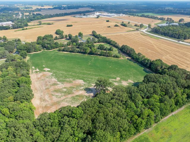 203 PEACE AND HARMONY ROAD, Gleason, TN 38229