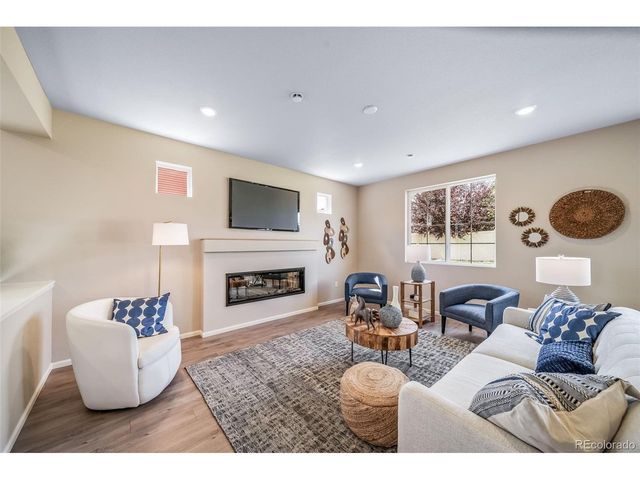 4339 Alderwood Dr, Johnstown, CO 80534