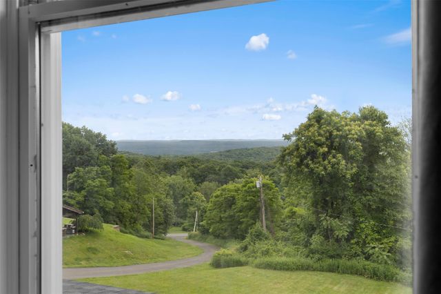 745 Floyd Ackert Road, New Paltz, NY 12561