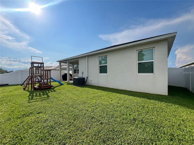 3567 74TH AVENUE CIRCLE E, Sarasota, FL 34243