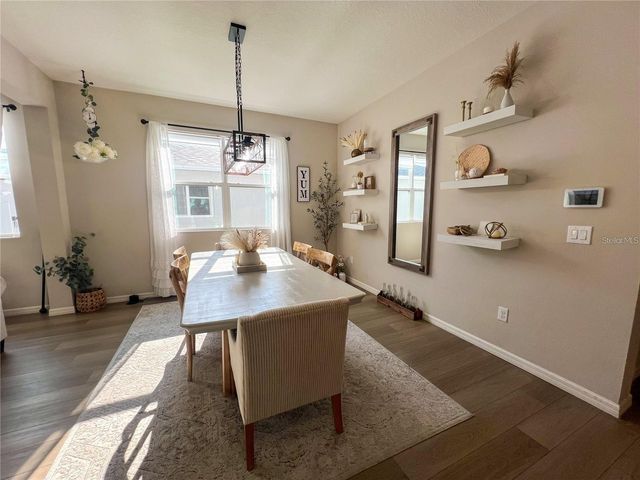 3567 74TH AVENUE CIRCLE E, Sarasota, FL 34243