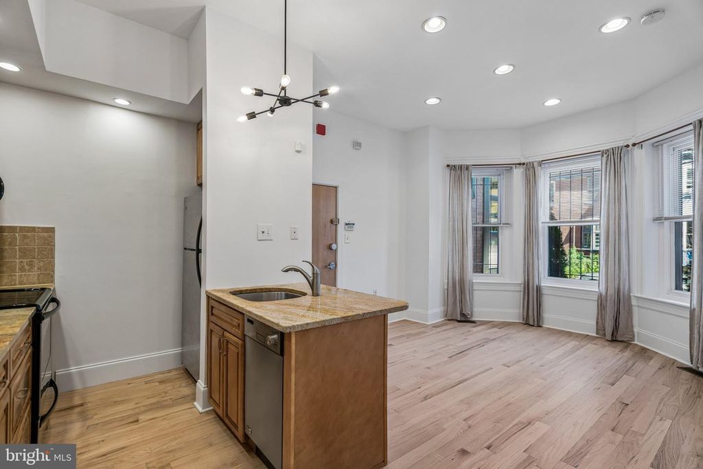 4900 CEDAR AVE #1D, PHILADELPHIA, PA 19143 — photo 5
