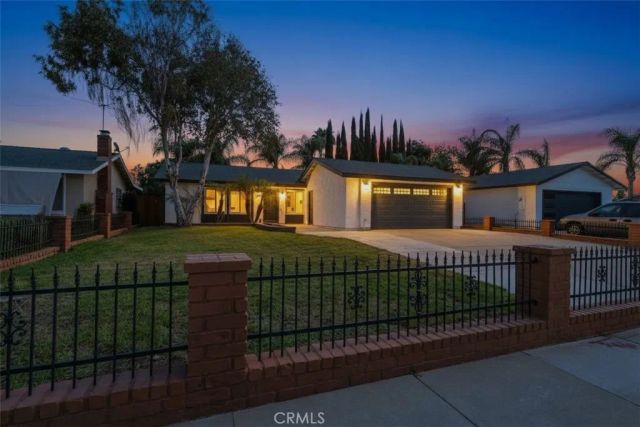 2863 S Cypress Point, Ontario, CA 91761