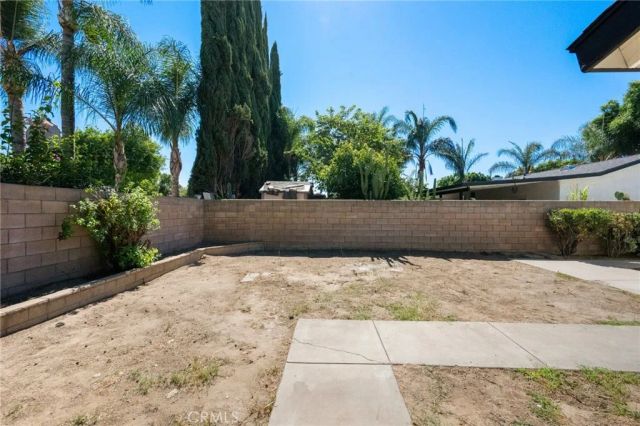 2863 S Cypress Point, Ontario, CA 91761