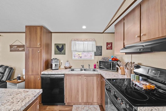 127 Wallis Road, Bald Knob, AR 72010