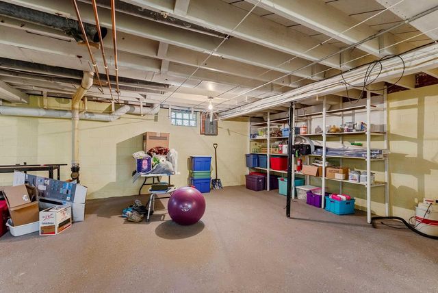514 S University Avenue, Beaver Dam, WI 53916