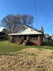 4314 Weaver SE Street, Smyrna, GA 30080