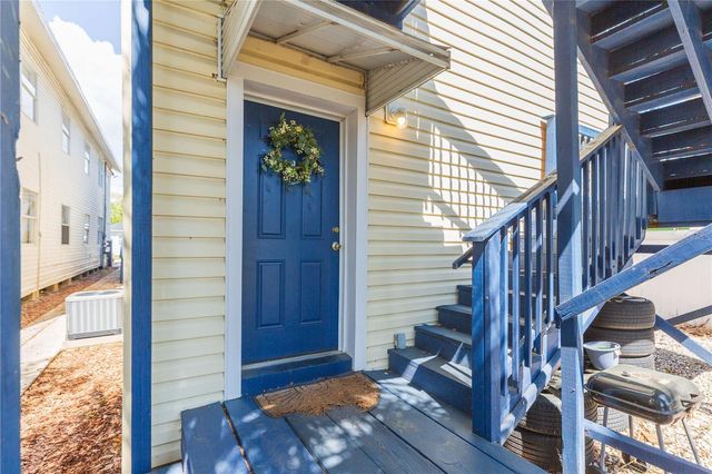 2322 W CHERRY STREET, Tampa, FL 33607