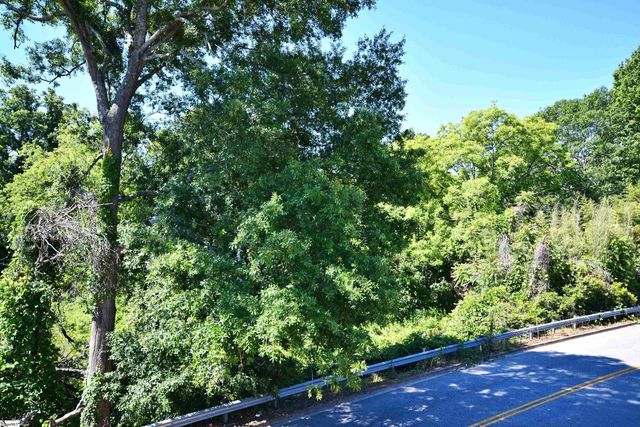 101 Blythe Drive, Greenville, SC 29605