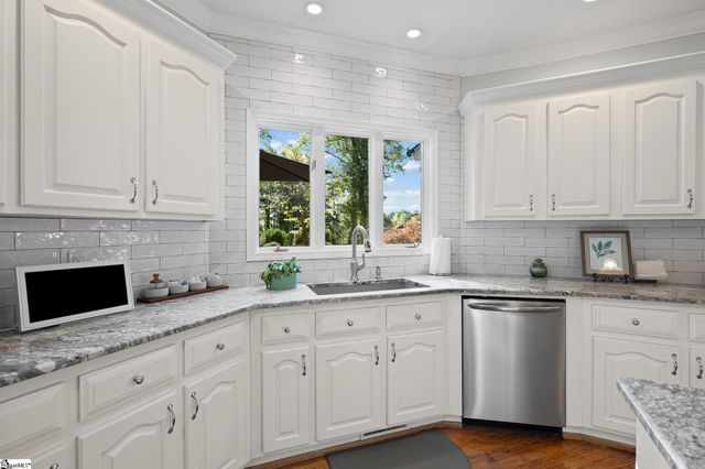 305 Stone Dale Drive, Simpsonville, SC 29681
