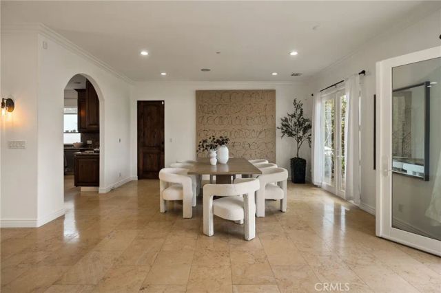 13045 Greenleaf Street, Studio City, CA 91604