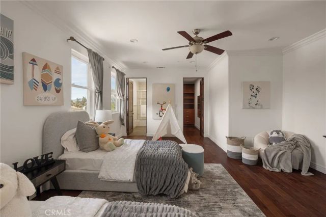 13045 Greenleaf Street, Studio City, CA 91604