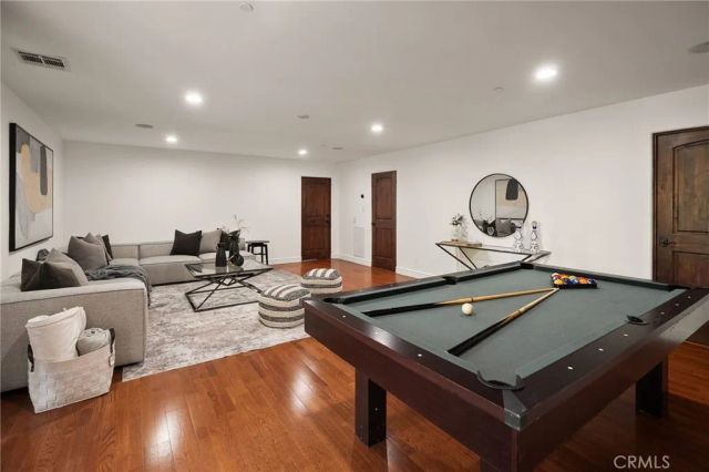 13045 Greenleaf Street, Studio City, CA 91604