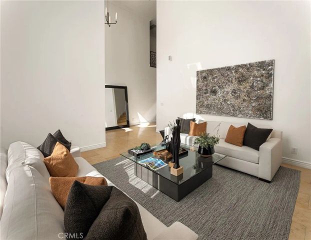 13045 Greenleaf Street, Studio City, CA 91604