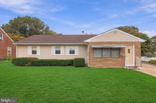 170 KINSMAN RD, Florence, NJ 08518